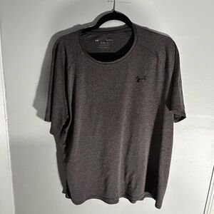 Under Armour Gray Short Sleeve Tee Classic Fit
